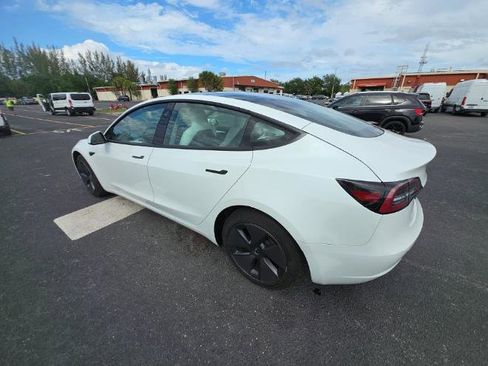 Used 2023 Tesla Model 3 Standard Range image 6