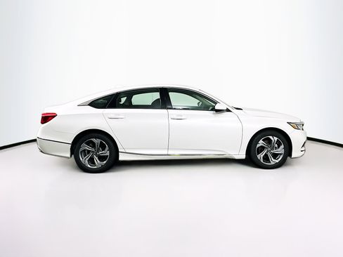 Used 2019 Honda Accord EX image 10