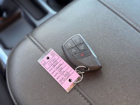 Used 2023 Chevrolet Silverado 1500 LT Trail Boss AWD/4WD image 31