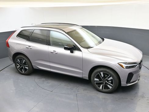 New 2026 Volvo XC60 B5 Plus w/ Climate Package image 49