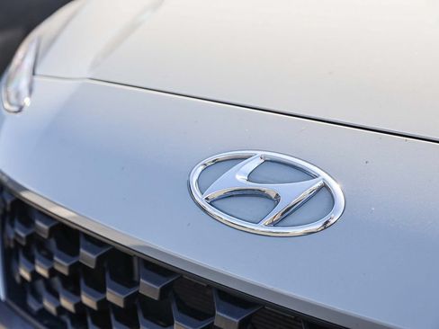 Used 2023 Hyundai Kona SEL AWD/4WD image 5