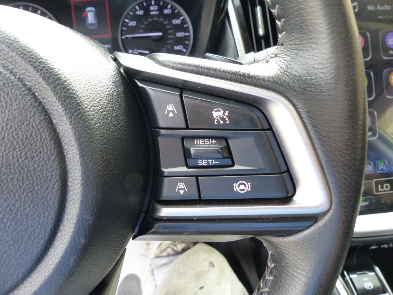 Used 2023 Subaru Outback Premium AWD/4WD image 27