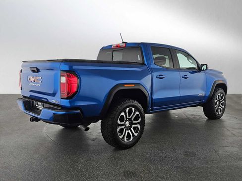 Used 2023 GMC Canyon AT4 w/ LPO, Skid Plate Package AWD/4WD image 3