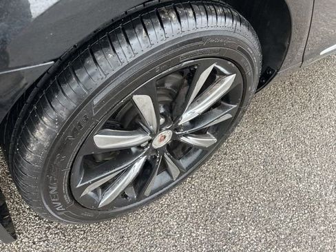 Used 2013 Cadillac XTS Luxury w/ Driver Awareness Package image 19