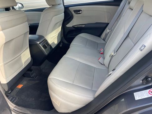 Used 2013 Toyota Avalon XLE image 13