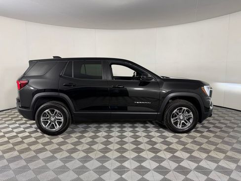 Used 2026 GMC Terrain Elevation FWD image 3