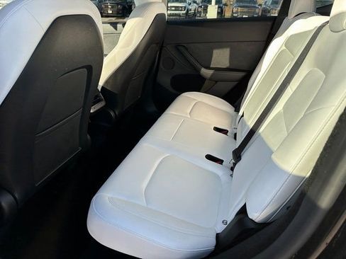 Used 2023 Tesla Model Y Long Range image 15
