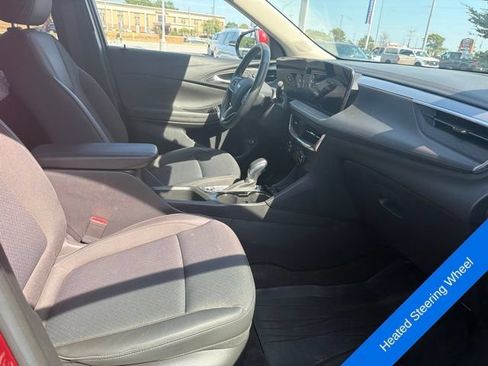 Used 2024 Buick Encore GX Preferred w/ Comfort Package FWD image 16