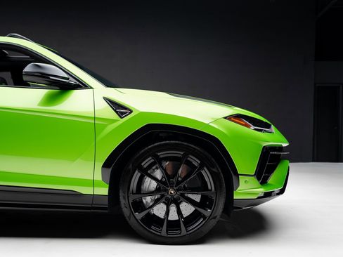 Used 2024 Lamborghini Urus S AWD/4WD image 39