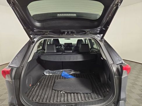 Used 2023 Toyota RAV4 XLE Premium image 33