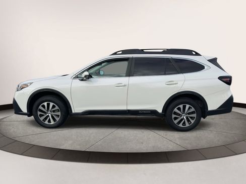 Certified 2021 Subaru Outback Premium image 5