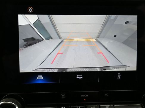 Used 2024 Chevrolet Colorado W/T image 22