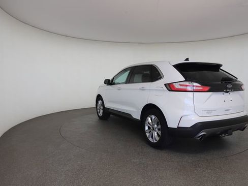 Used 2024 Ford Edge Titanium w/ Equipment Group 301A AWD/4WD image 19