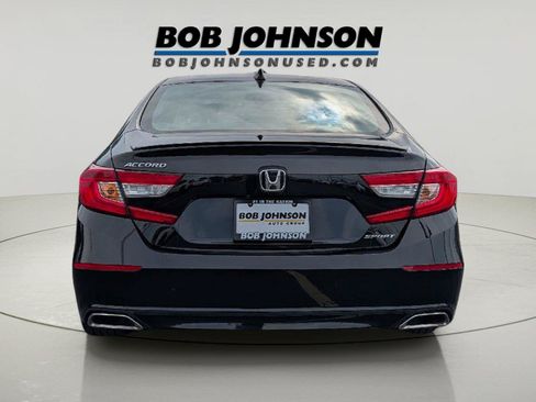 Used 2021 Honda Accord Sport image 5
