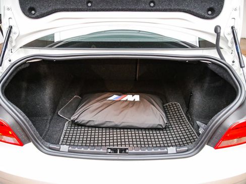 Used 2011 BMW 1 Series M RWD image 48