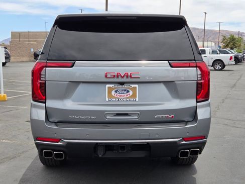 Used 2026 GMC Yukon XL AT4 w/ LPO, Floor Liner Package AWD/4WD image 5