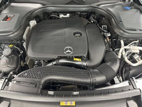 Certified 2022 Mercedes-Benz GLC 300 4MATIC image 9