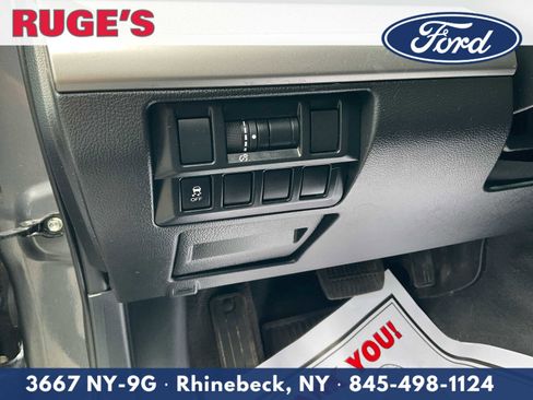 Used 2018 Subaru Outback 2.5i Premium AWD/4WD image 17