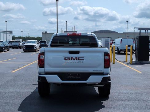 New 2026 GMC Canyon Elevation w/ Convenience Package RWD image 4