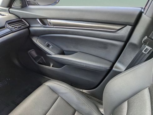 Used 2022 Honda Accord Sport image 13