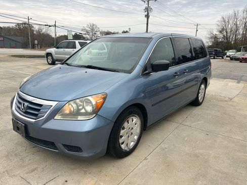 Used 2010 Honda Odyssey LX image 2