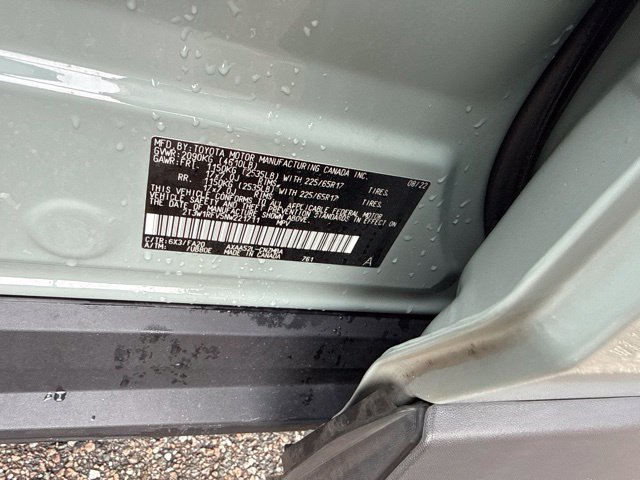 Used 2022 Toyota RAV4 XLE FWD image 12