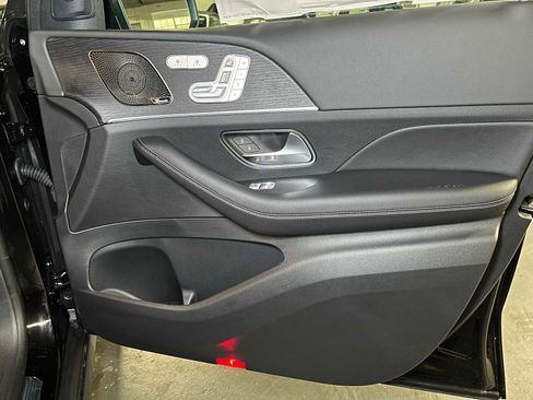 New 2025 Mercedes-Benz GLS 450 4MATIC image 10