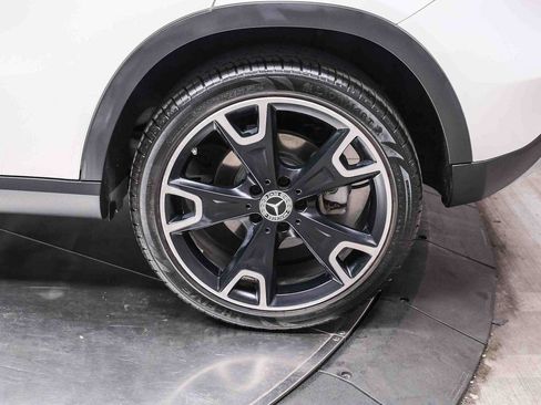 Certified 2020 Mercedes-Benz GLA 250 image 9