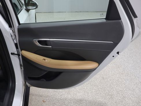 Used 2020 Hyundai Sonata Limited FWD image 21