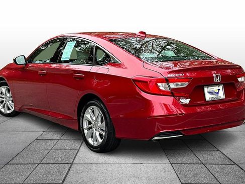 Used 2019 Honda Accord LX image 2