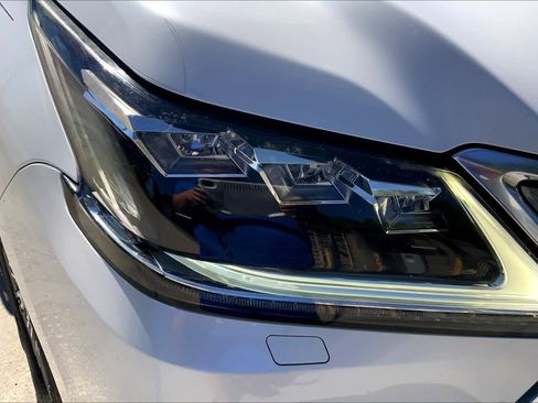 Used 2016 Lexus LX 570 4WD w/ Luxury Package image 52