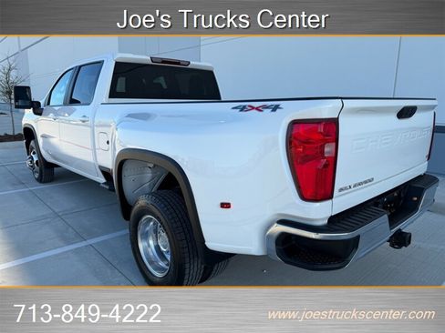 Used 2024 Chevrolet Silverado 3500 LT w/ Convenience Package AWD/4WD image 43