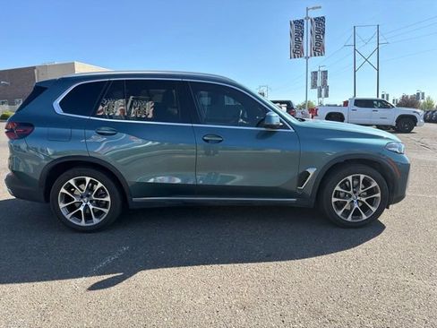 Used 2024 BMW X5 xDrive40i w/ Parking Assistance Package AWD/4WD image 3