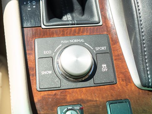 Used 2015 Lexus LS 460 L AWD/4WD image 38