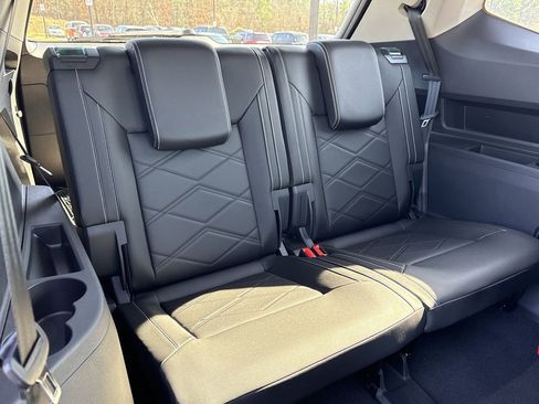 New 2026 Volkswagen Atlas SE image 18