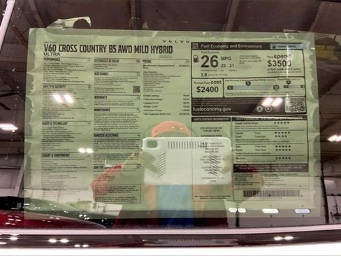 New 2026 Volvo V60 B5 Cross Country Ultra w/ Climate Package image 15