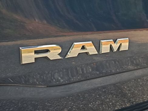 Used 2021 RAM 1500 Laramie AWD/4WD image 28