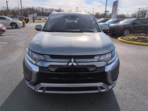 Used 2020 Mitsubishi Outlander GT image 2