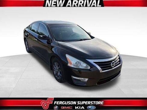 Used 2015 Nissan Altima 2.5 S w/ Special Edition Package image 1