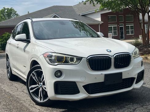 Used 2016 BMW X1 xDrive28i AWD/4WD image 7