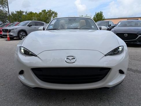 New 2026 MAZDA MX-5 Miata RF Grand Touring RWD image 3