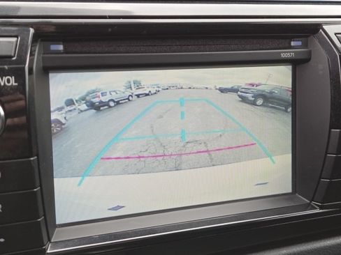 Used 2016 Toyota Corolla S FWD image 6