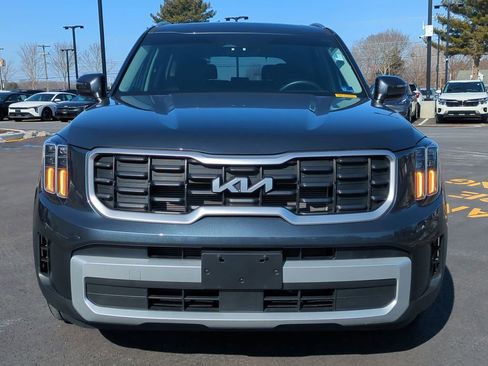 Used 2024 Kia Telluride S w/ S Sunroof Package image 9
