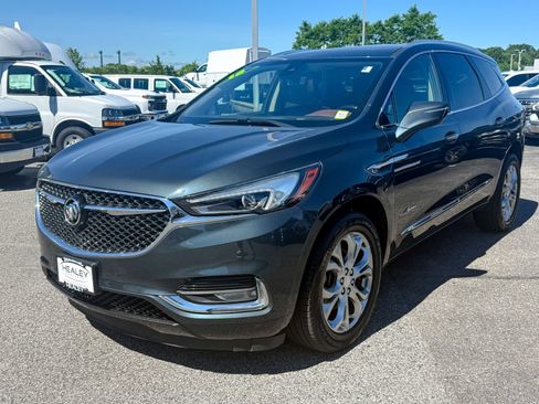 Certified 2018 Buick Enclave Avenir AWD/4WD image 3