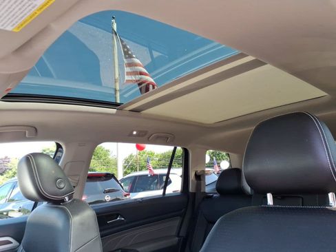 Used 2021 Volkswagen Atlas SE w/ Panoramic Sunroof Package AWD/4WD image 18