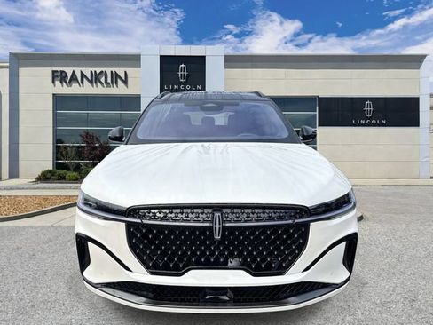 New 2026 Lincoln Nautilus Black Label w/ Jet Appearance Package AWD/4WD image 2