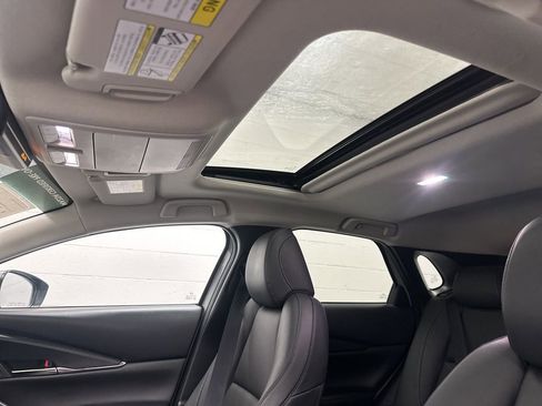 Certified 2025 MAZDA CX-30 AWD 2.5 S w/ Preferred Package image 15