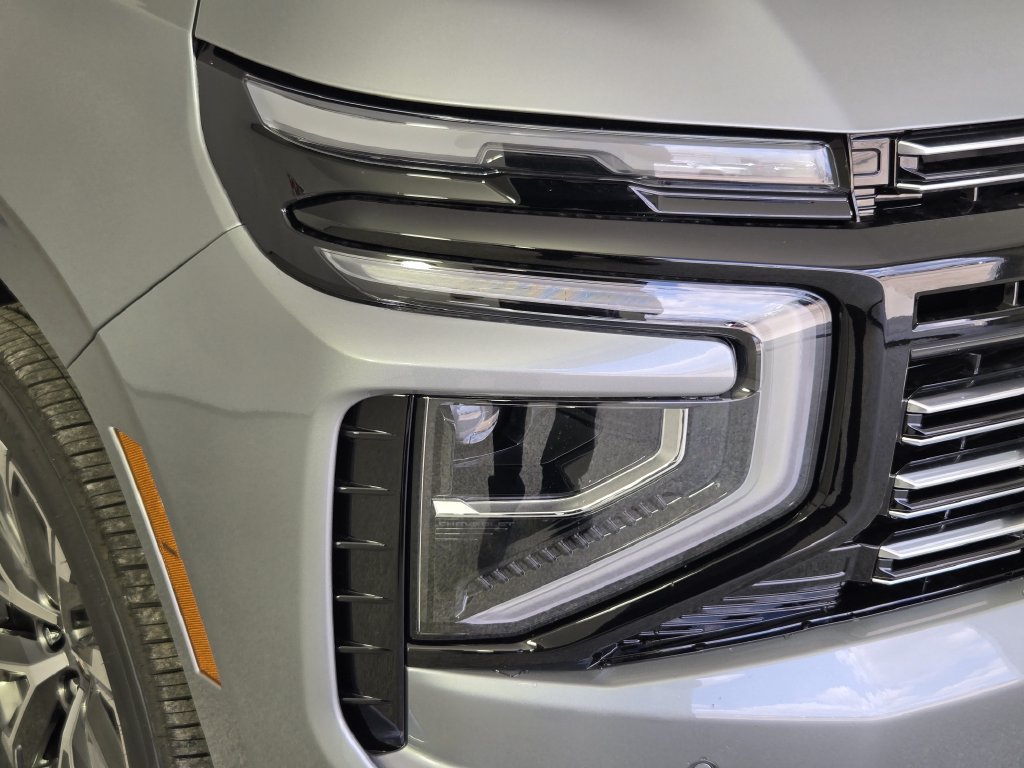 New 2026 Chevrolet Tahoe High Country AWD/4WD image 10