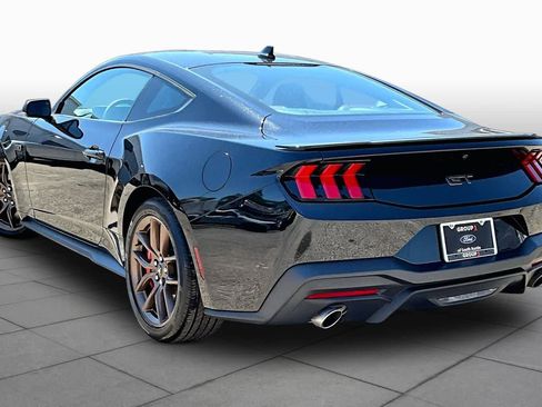 Used 2025 Ford Mustang GT Premium RWD image 17