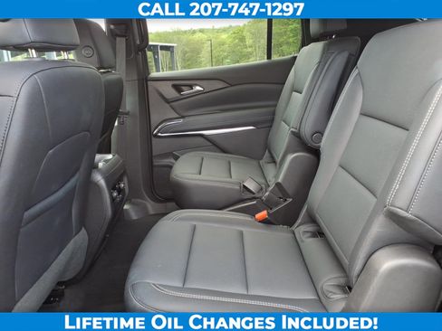 Used 2026 Chevrolet Traverse LT AWD/4WD image 14